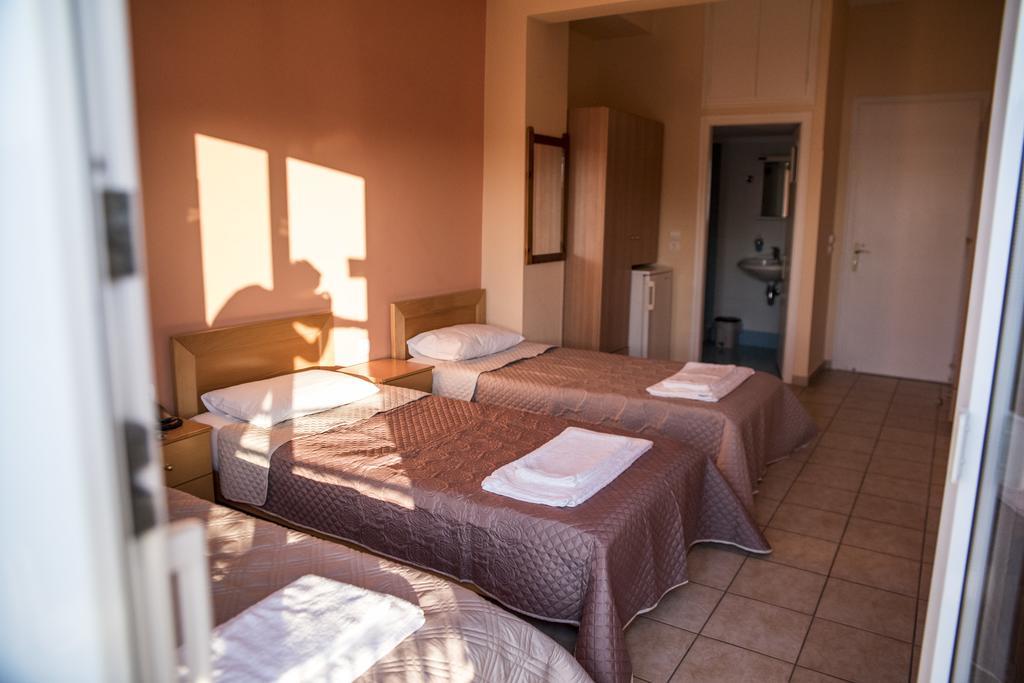 Zoumboulis Rooms Mytilíni Extérieur photo